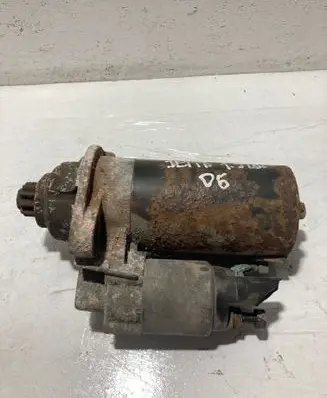 Volkswagen Jetta V Starter motor