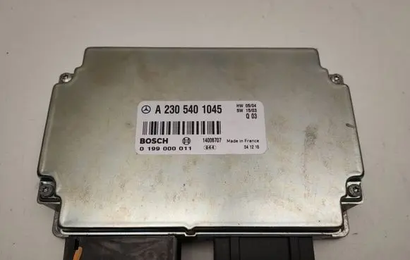 Mercedes-Benz SL R230 Battery control module A2305401045