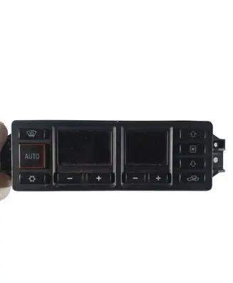 Audi A4 S4 B5 8D Climate control unit 8L0820043D 5HB00760804