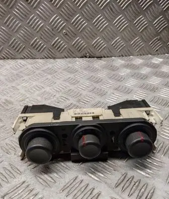 Seat Ibiza III (6L) Climate control unit 6l0819045