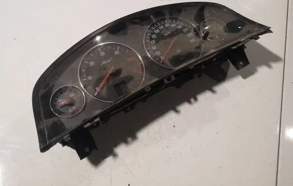 Opel Signum Speedometer (instrument cluster) 13136733 13136733JA
