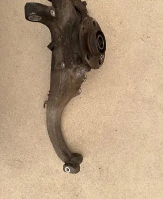 Audi Q5 SQ5 8R Front wheel hub spindle knuckle 8K0407258S