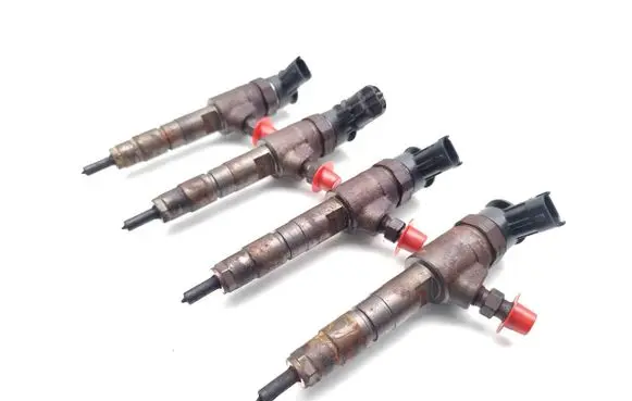 Peugeot 207 Fuel injectors set 0445110340