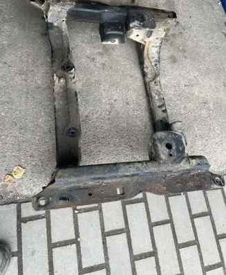 Dodge Nitro Front subframe 6174860 8W121774 2R62C