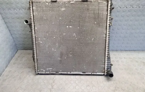 BMW X5 E53 Coolant radiator 7788387