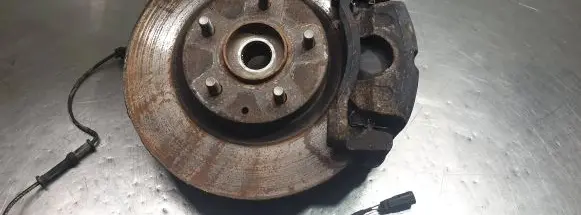 Mazda CX-5 Front wheel hub