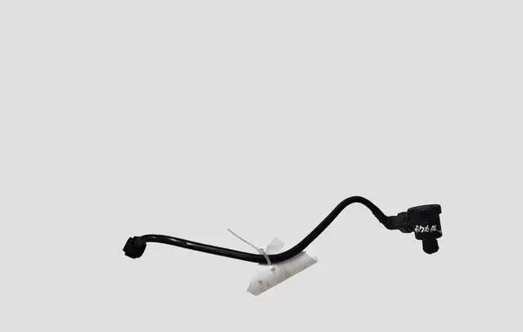 Citroen C4 I Fuel line pipe