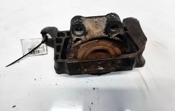 Ford Focus C-MAX Engine mount bracket 