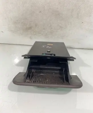 Car ashtray