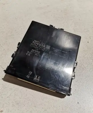 Lexus UX Keyless (KESSY) go control unit/module 8999076290
