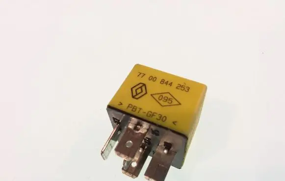 Renault Scenic I Other relay 7700844253