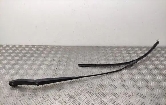 Ford C-MAX II Windshield/front glass wiper blade AM5117526EB