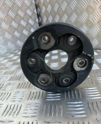 Volkswagen PASSAT B6 Rear prop shaft donut coupling/joint 1J0521127A GAV01003
