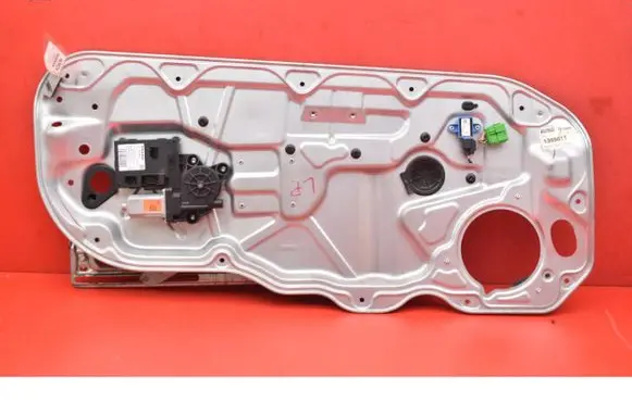 Volvo C30 Front door window regulator with motor 8679978-LH