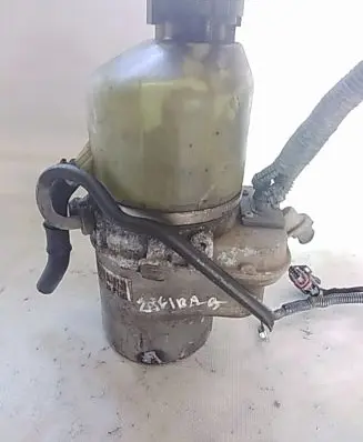 Opel Zafira B Power steering pump M16411044UD