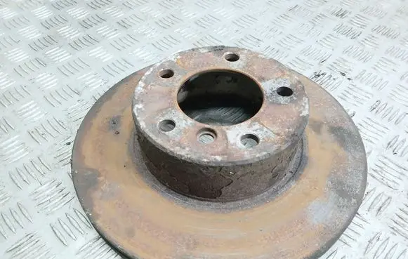 BMW 5 E39 Front brake disc 