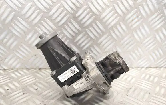 Opel Corsa F EGR valve 9829870080