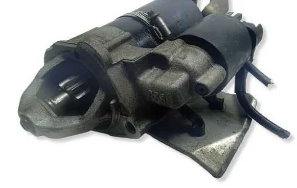 Volkswagen PASSAT B5 Starter motor 1005821933KASACJA 1005821933