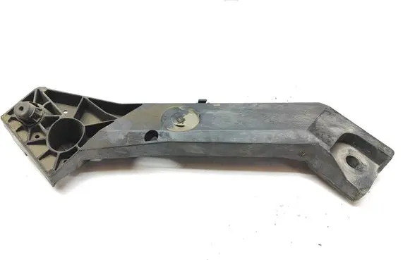 Renault Trafic III (X82) Radiator support slam panel bracket 625001299R