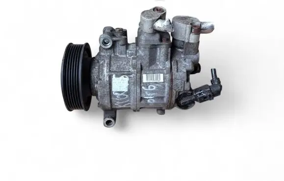 Volkswagen Golf VI Air conditioning (A/C) compressor (pump) 1K0820859T