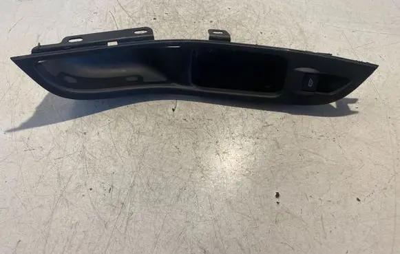 Ford Focus Electric window control switch