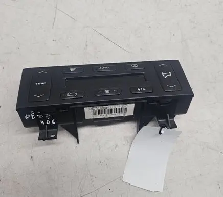 Peugeot 406 Climate control unit 963033757ZL