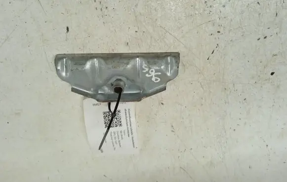 Volvo S80 Battery bracket 