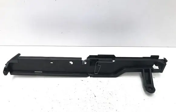 Volvo XC40 Bracket in trunk/boot 32353331