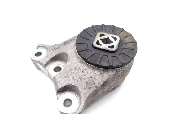 Chery 5/C5 Engine mount bracket 206000592AA