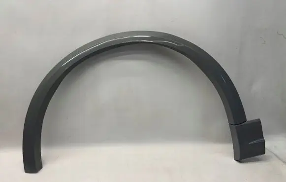 Audi Q8 Front arch trim 4M8853717EF