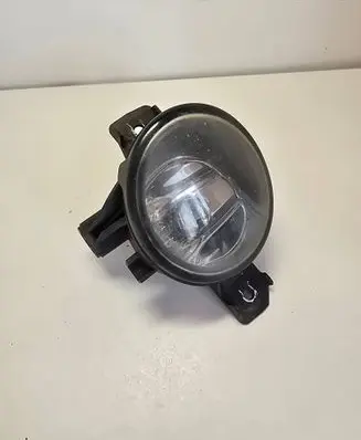 BMW X3 E83 Front fog light 89203661