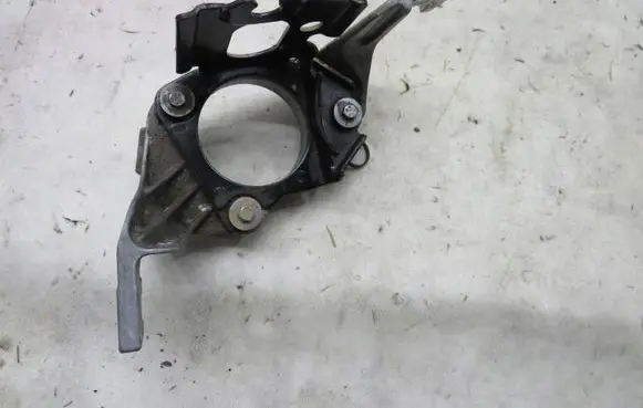 Renault Zoe ABS pump bracket 472258965R