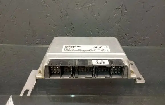 Hyundai Sonata Engine control unit/module 3910837152 5WY1747A