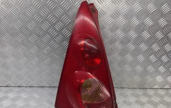 Peugeot 107 Number plate light
