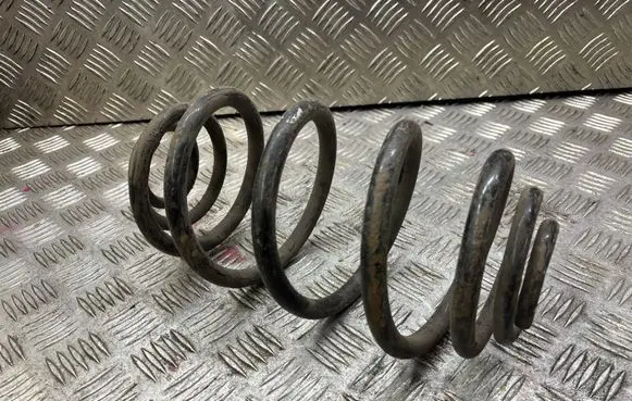 Opel Zafira B Rear coil spring 