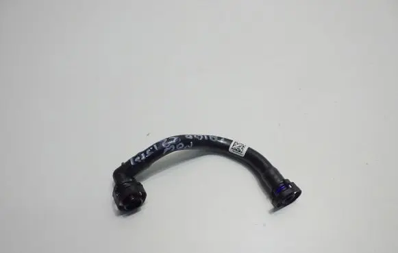 Volkswagen Taigo Breather hose/pipe 05E133366N
