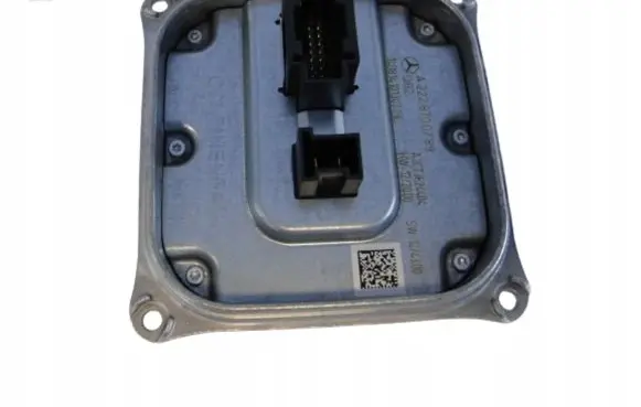 Mercedes-Benz GLS X166 LED ballast control module A2228700789