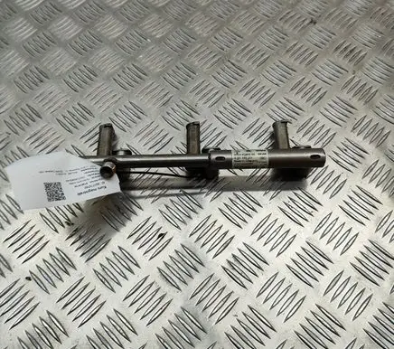 Jaguar XJ X351 Fuel main line pipe DX239G802AA