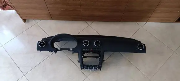 Audi A3 S3 A3 Sportback 8P Dashboard 8P1857067