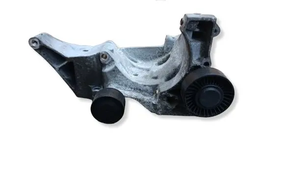 BMW 3 E90 E91 Generator/alternator bracket 7802639