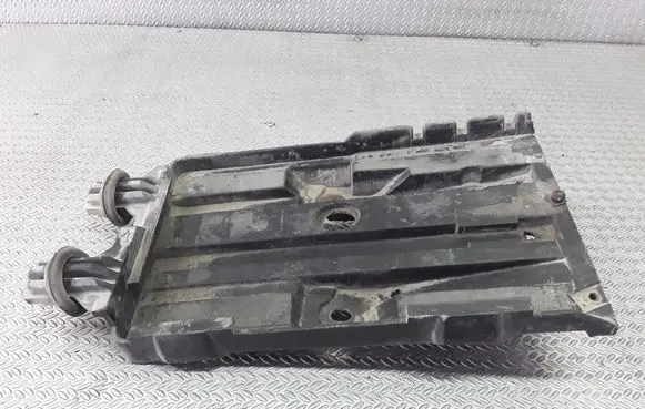 Volvo S70 V70 V70 XC Battery tray 9444453
