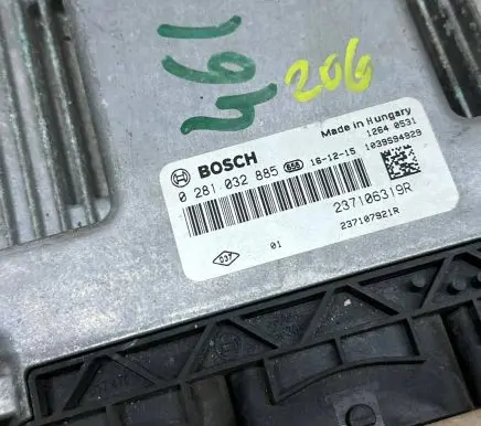 Engine ECU kit and lock set