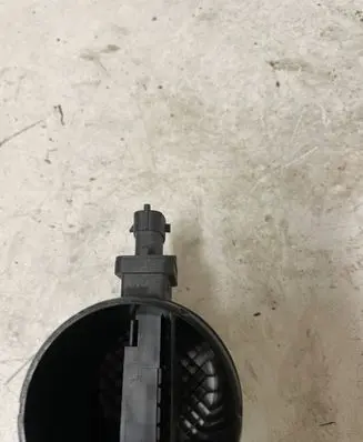 Alfa Romeo Giulietta Mass air flow meter 0281002917