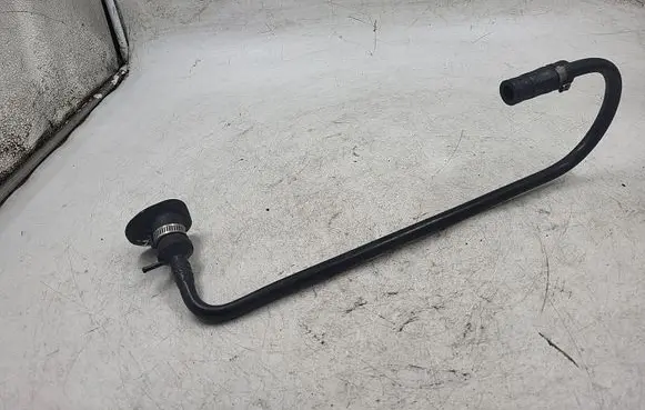 Audi A4 S4 B5 8D Vacuum line/pipe/hose 