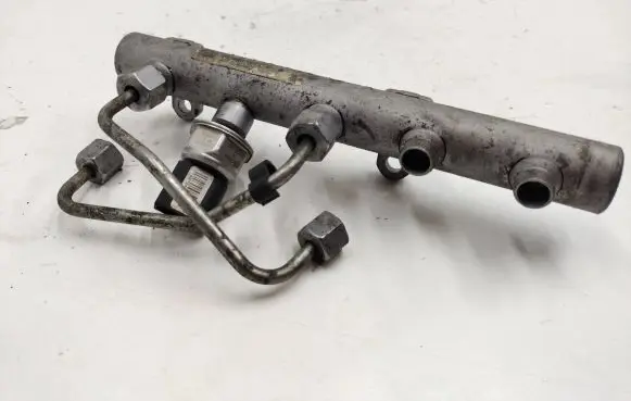 Audi A6 S6 C6 4F Fuel main line pipe 059130079AB