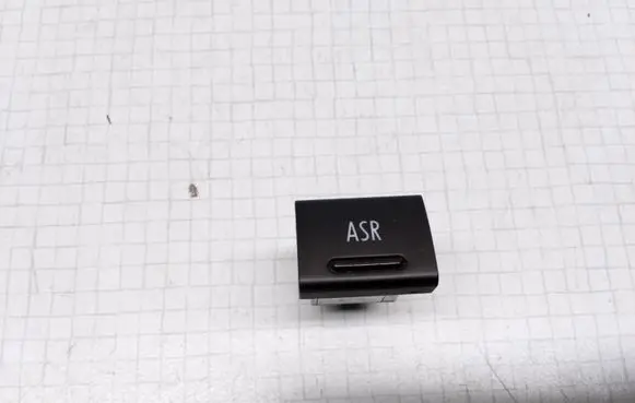 Traction control (ASR) switch