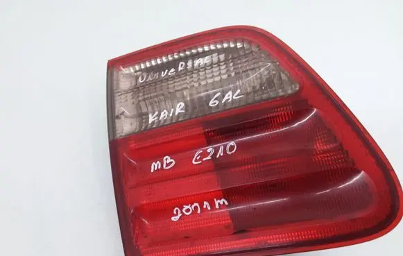 Mercedes-Benz E W210 Tailgate rear/tail lights A2108205964