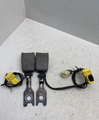 KIA Sorento Front seatbelt buckle Y3074R FEC27 Y3071L