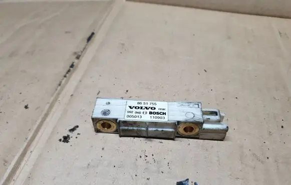 Volvo XC90 Airbag deployment crash/impact sensor 8651755