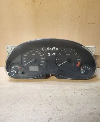 Ford Galaxy Speedometer (instrument cluster) 7M0919861D 95VW10849B